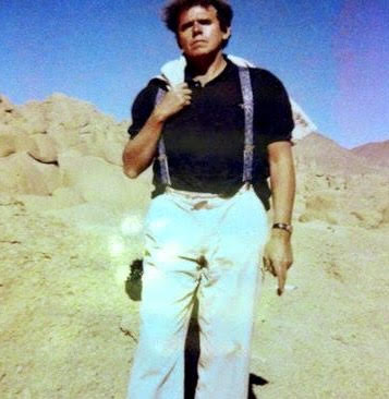 Jean-Edern Hallier dans le Hoggar | © Praskova